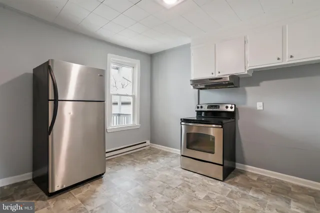 $925 | 655 South Potomac Street, Unit 3, Hagerstown, MD 21740