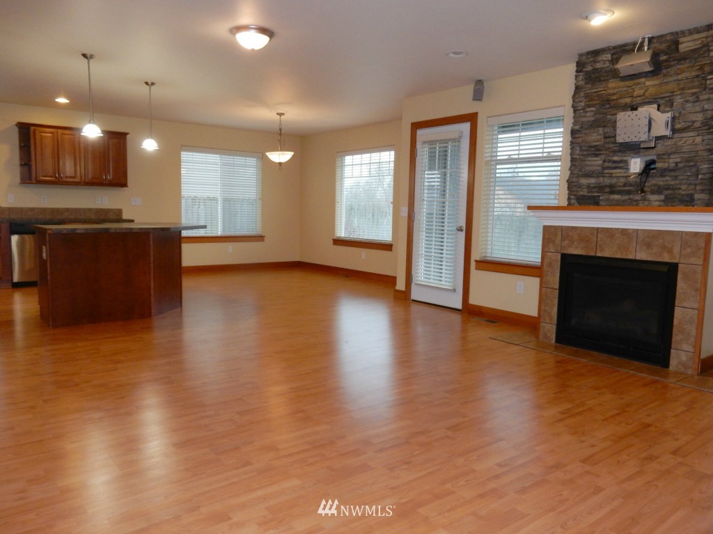 1213 Hovel Road Sumas, WA 98295 - Photo 11 of 21