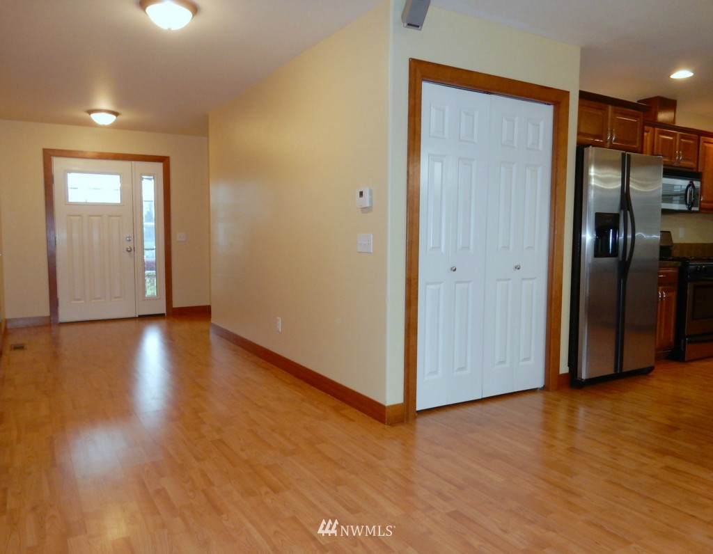1213 Hovel Road Sumas, WA 98295 - Photo 13 of 21