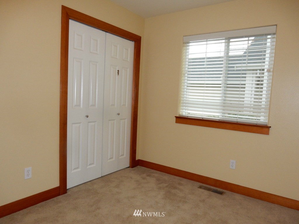 1213 Hovel Road Sumas, WA 98295 - Photo 18 of 21