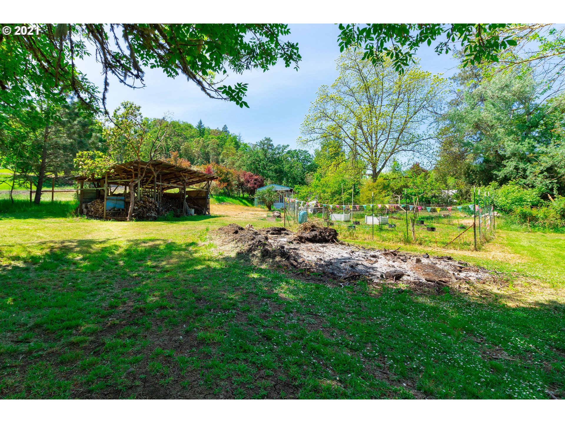 4178 Old Melrose Road Roseburg, OR 97471 - Photo 26 of 32