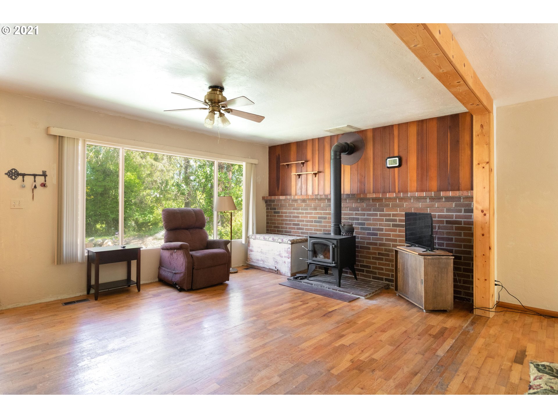 4178 Old Melrose Road Roseburg, OR 97471 - Photo 6 of 32