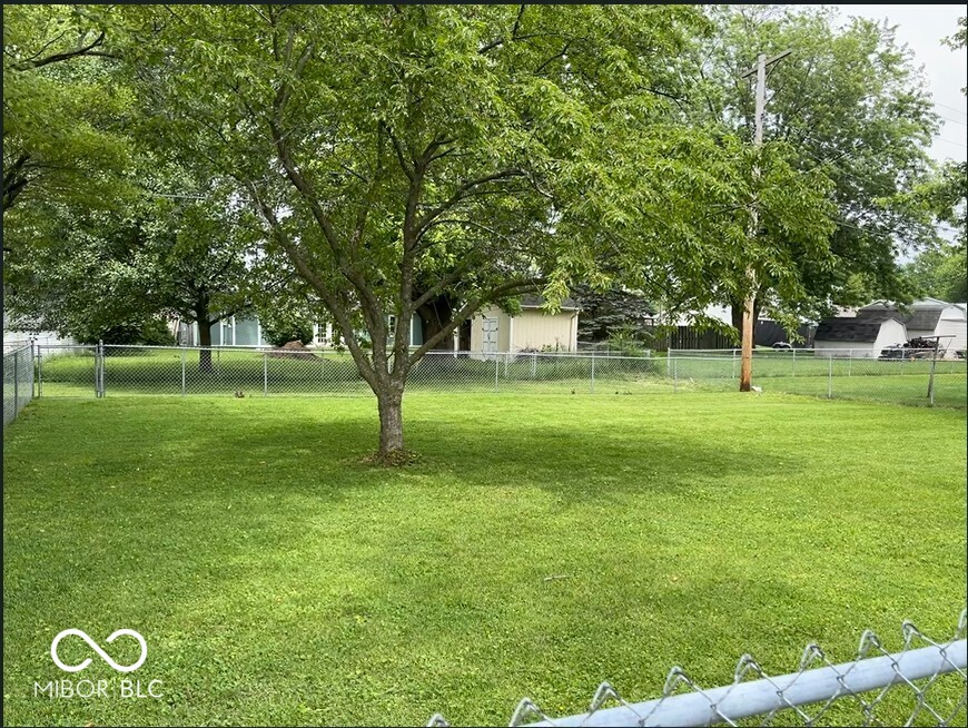 618 West McKenzie Road Greenfield, IN 46140 - Photo 11 of 11 Gallery Image 11