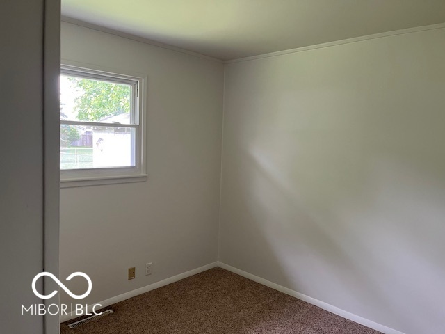 618 West McKenzie Road Greenfield, IN 46140 - Photo 7 of 11 Gallery Image 7