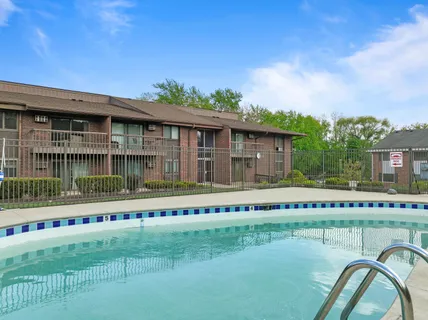 $295,000 | 1270 Wisconsin Street, Unit 211, Lake Geneva, WI 53147