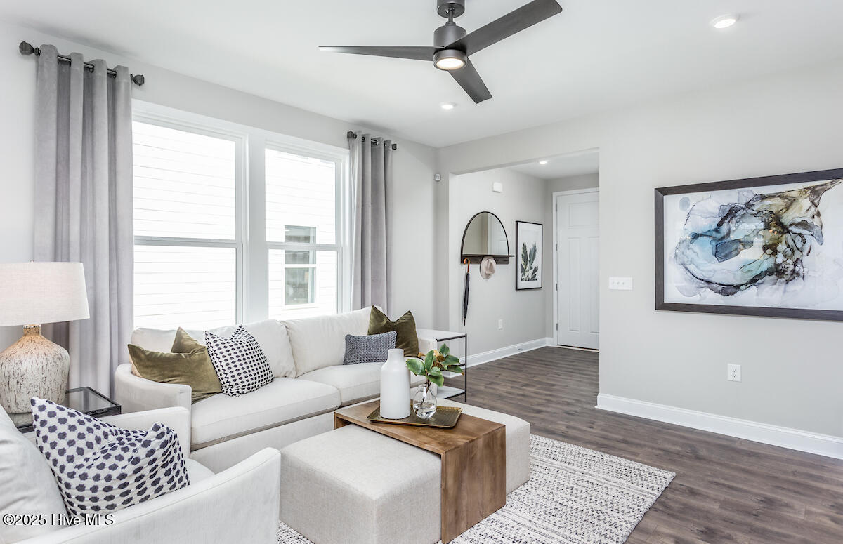 5956 Moonshell Loop Wilmington, NC 28412 - Photo 7 of 20 Photos of a Model Compass- Not This Residence.