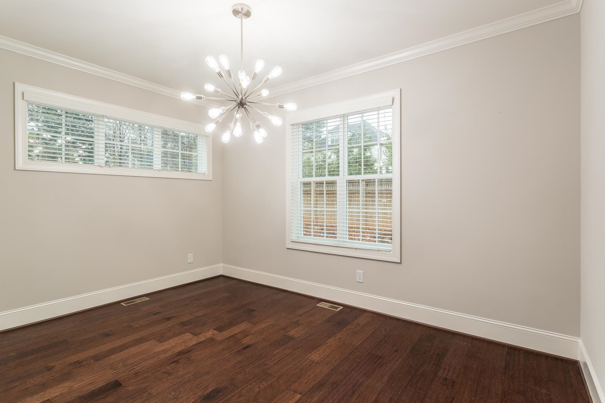 2801 Plumfield Place Raleigh, NC 27607 - Photo 4 of 19 Photo 4