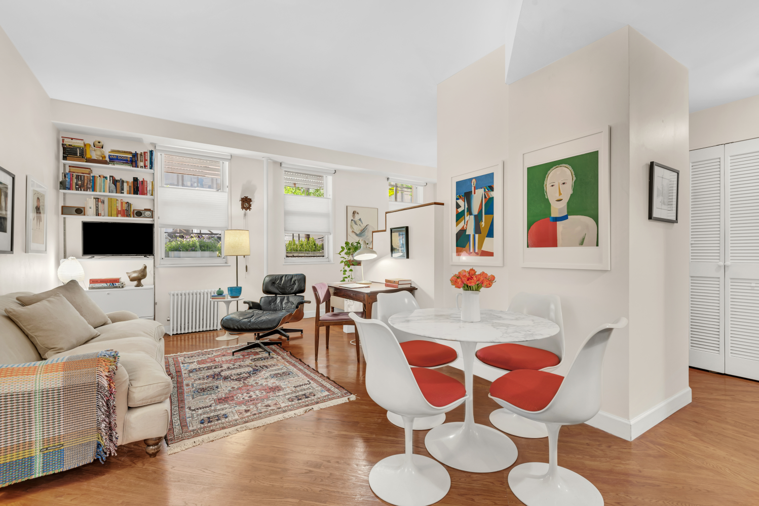 22 Irving Place, Unit 1E Manhattan, NY 10003 - Photo 2 of 6