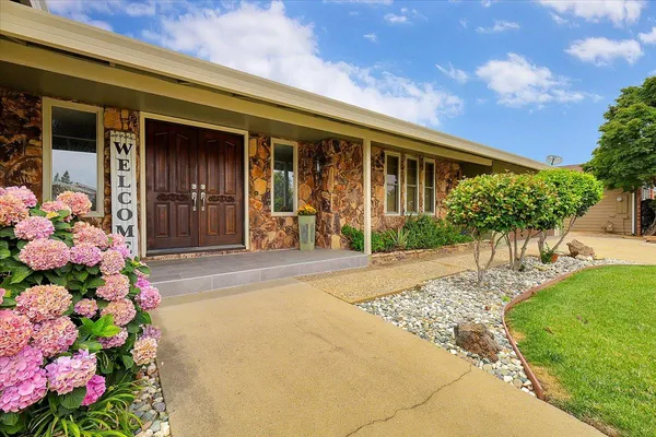 $527,000 | 1570 Elizabeth Lane, Yuba City, CA 95993