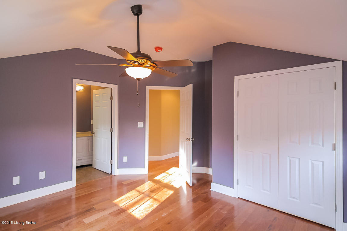 4636 Beaver Road Louisville, KY 40207 - Photo 44 of 73 0041