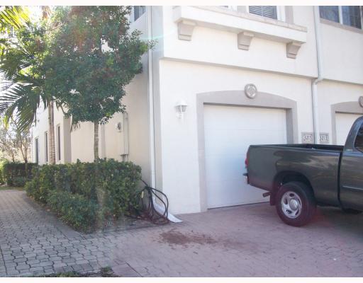 3215 Laurel Ridge Circle Riviera Beach, FL 33404 - Photo 1 of 1 Primary Photo