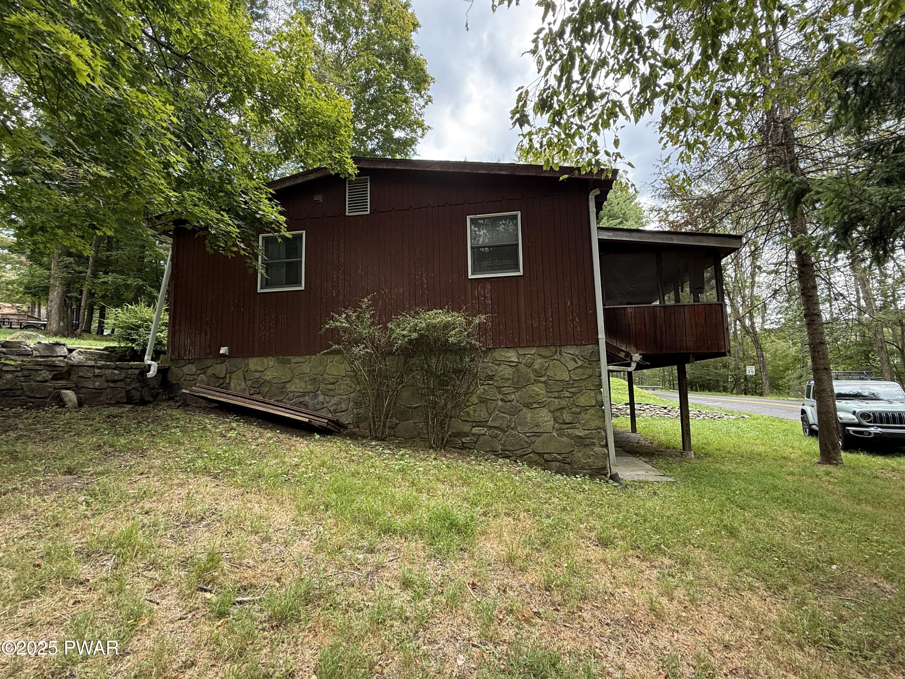 769 Ledgedale Road Lake Ariel, PA 18436 - Photo 5 of 10 Side of Home