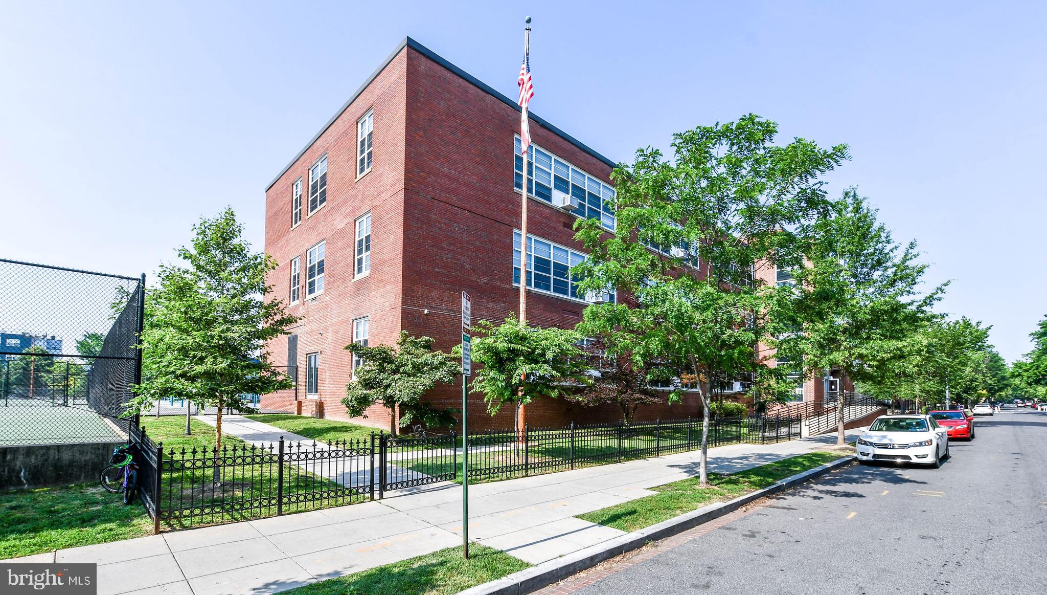 1432 C Street Southeast Washington, DC 20003 - Photo 40 of 48