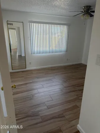 $2,400 | 20601 North 3rd Avenue, Phoenix, AZ 85027