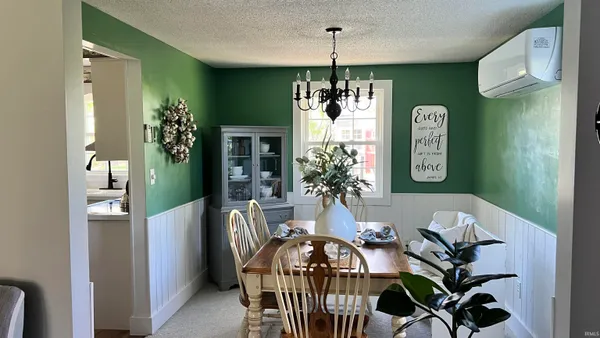 $597,900 | 12103 Ernst Road, Roanoke, IN 46783
