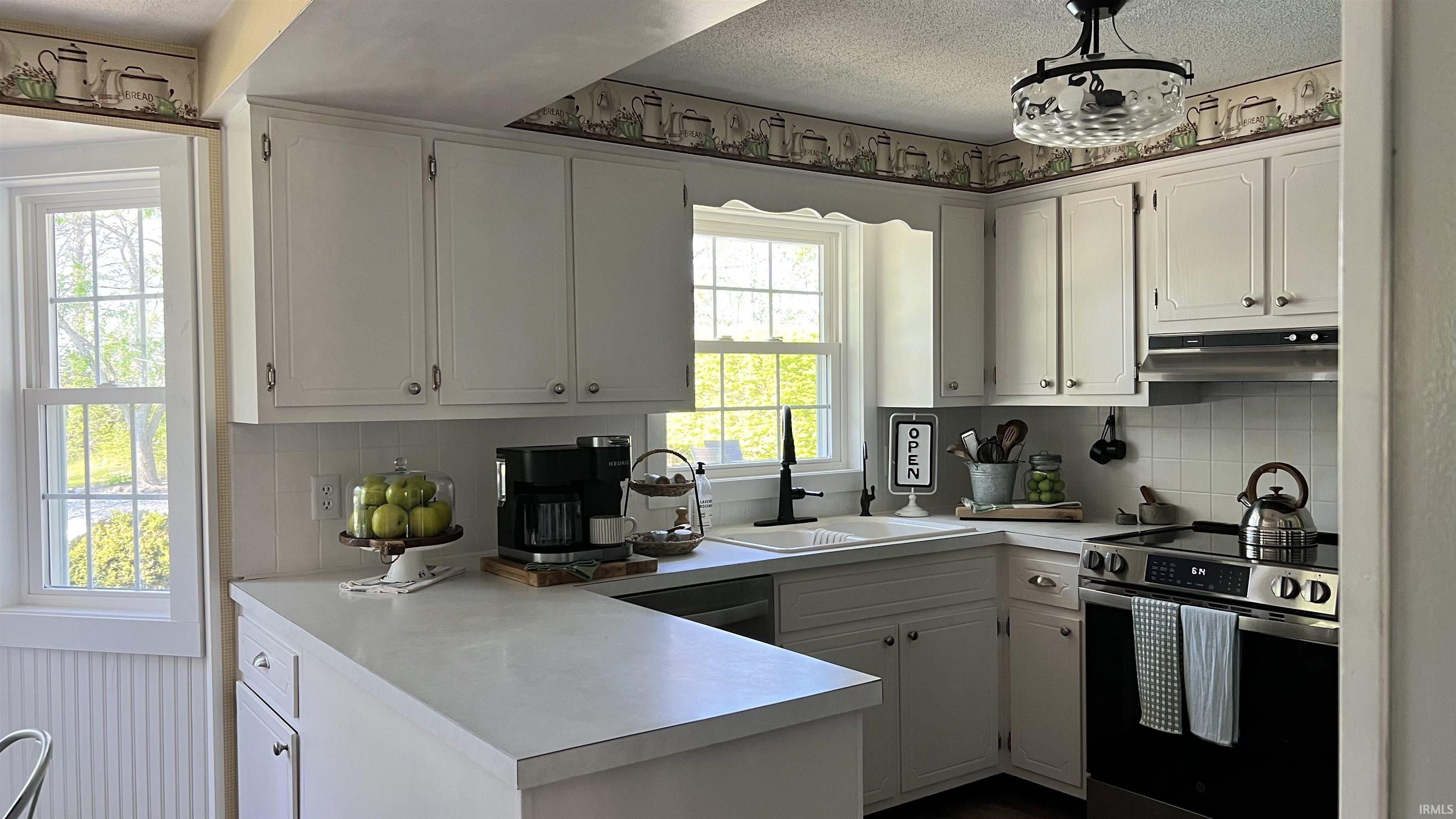 12103 Ernst Road Roanoke, IN 46783 - Photo 12 of 31