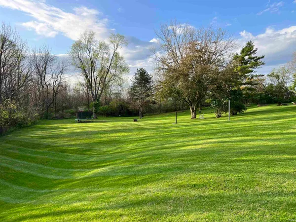 $597,900 | 12103 Ernst Road, Roanoke, IN 46783