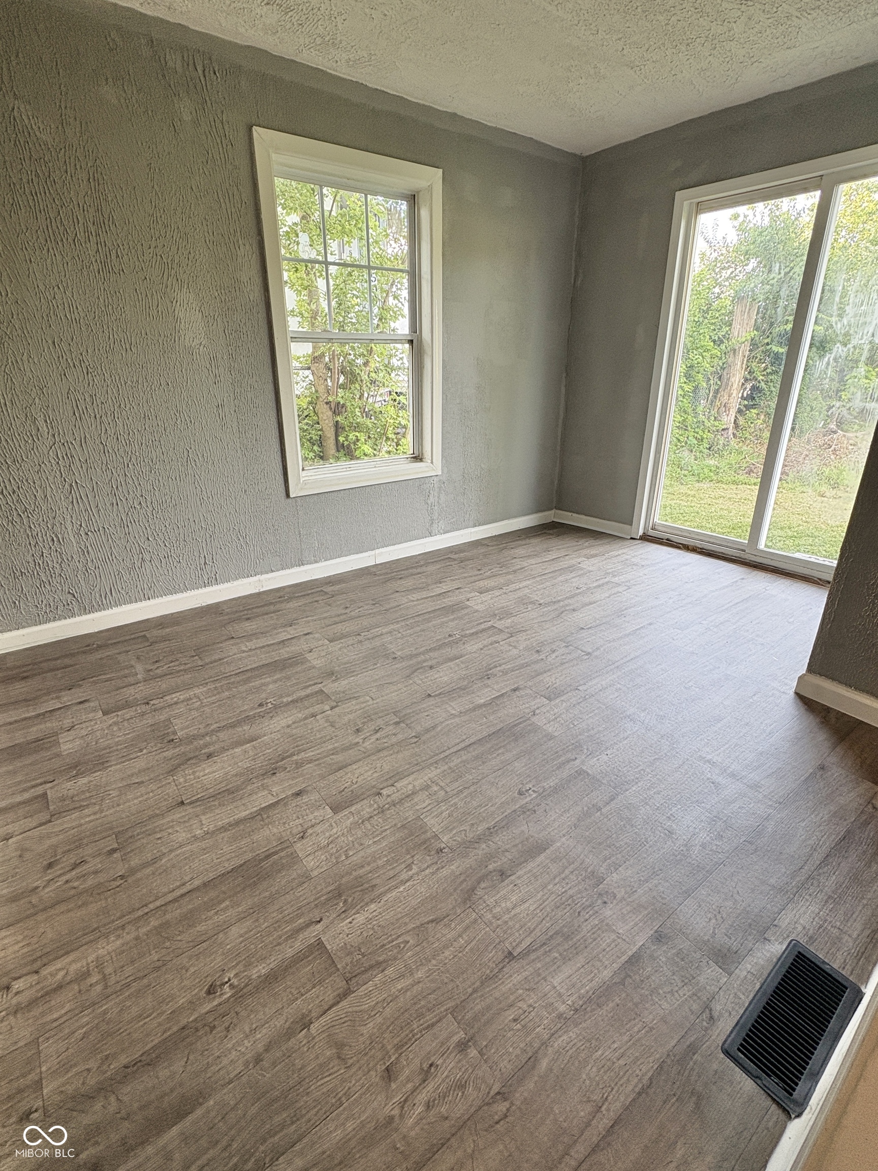 2012 South 19th Street New Castle, IN 47362 - Photo 5 of 11