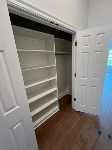 $992,900 | 2516 West 179th Street, Overland Park, KS 66085