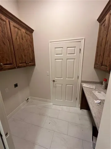 $992,900 | 2516 West 179th Street, Overland Park, KS 66085