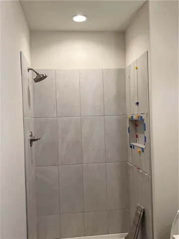 $992,900 | 2516 West 179th Street, Overland Park, KS 66085