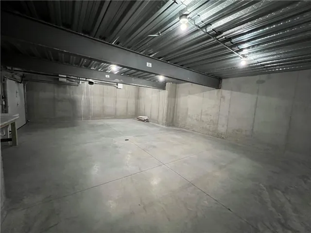 $992,900 | 2516 West 179th Street, Overland Park, KS 66085