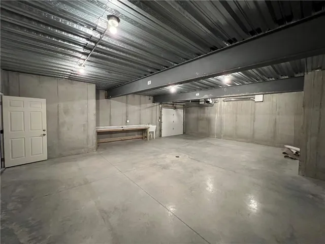 $992,900 | 2516 West 179th Street, Overland Park, KS 66085