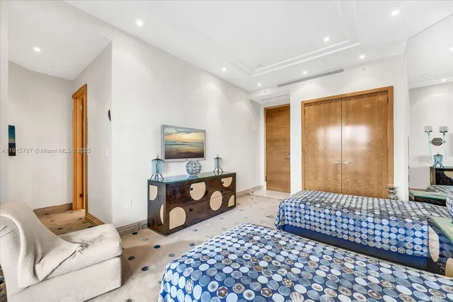 $33,900,000 | 430 Grand Bay Drive, Unit PH1AN, Key Biscayne, FL 33149