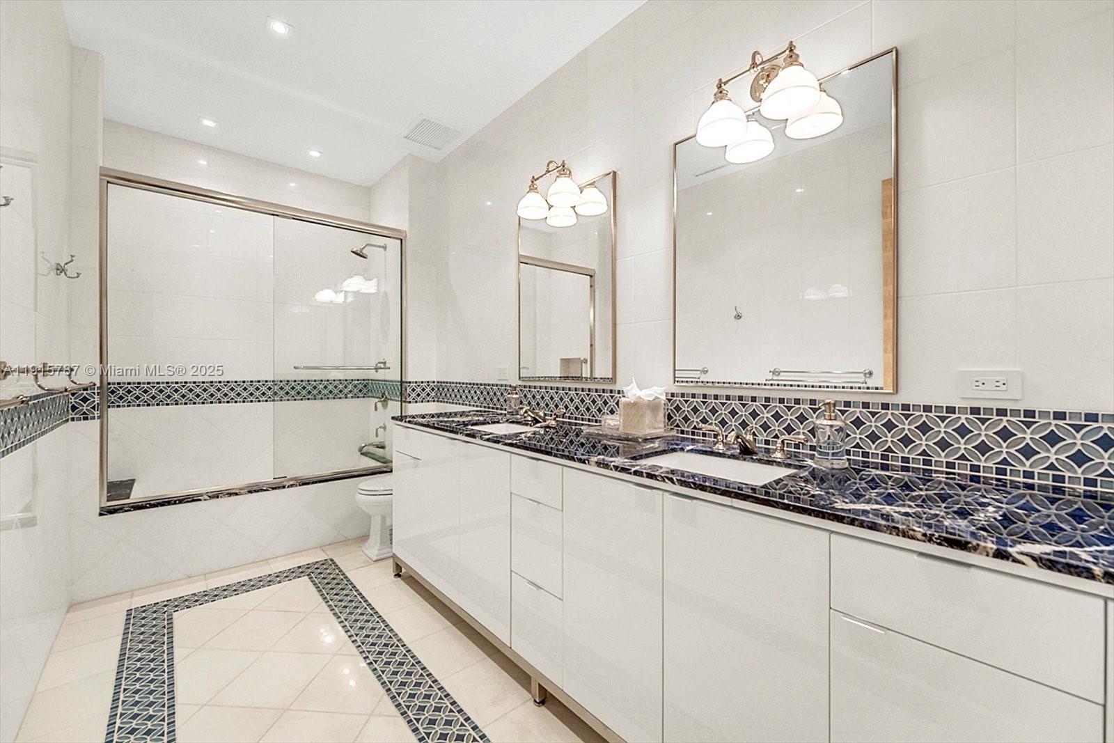 430 Grand Bay Drive, Unit PH1AN Key Biscayne, FL 33149 - Photo 22 of 48