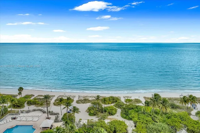 $33,900,000 | 430 Grand Bay Drive, Unit PH1AN, Key Biscayne, FL 33149