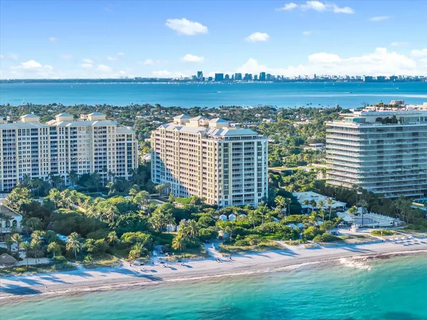 $26,000,000 | 430 Grand Bay Drive, Unit PH1AN, Key Biscayne, FL 33149
