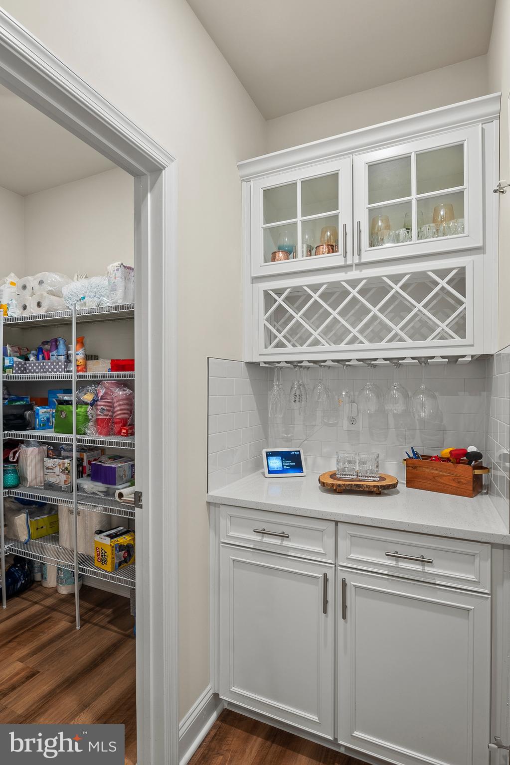 1021 Bluebells Road Gambrills, MD 21054 - Photo 15 of 52 Level 2: Bar