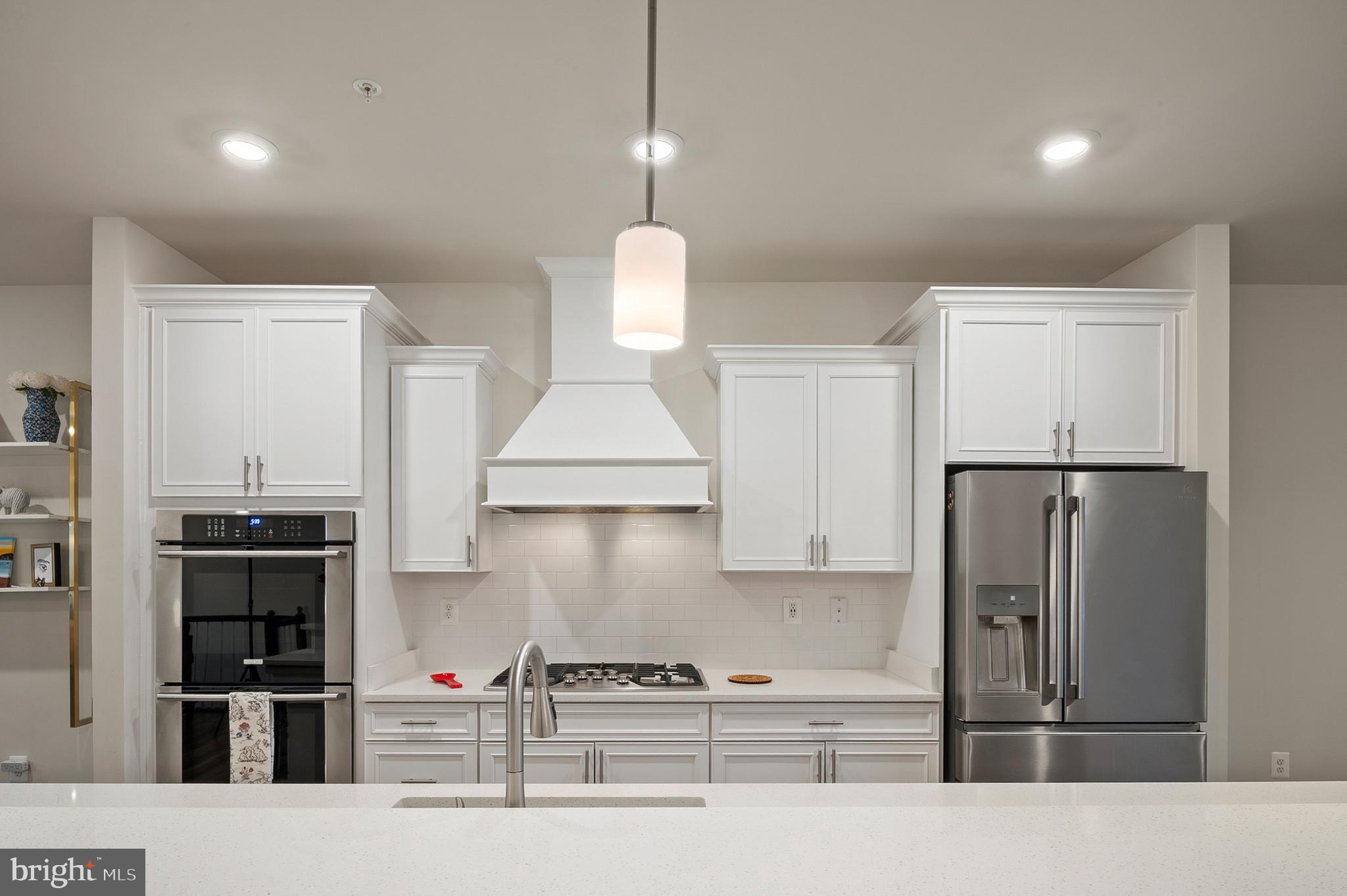 1021 Bluebells Road Gambrills, MD 21054 - Photo 7 of 52 Level 2: Kitchen (alt view)