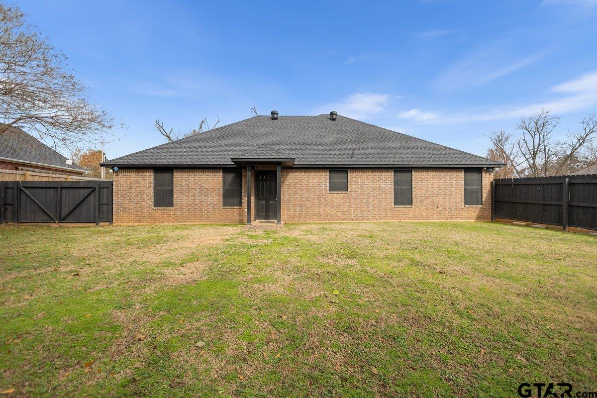 202 Spring Valley Queen City, TX 75572 - Photo 26 of 35