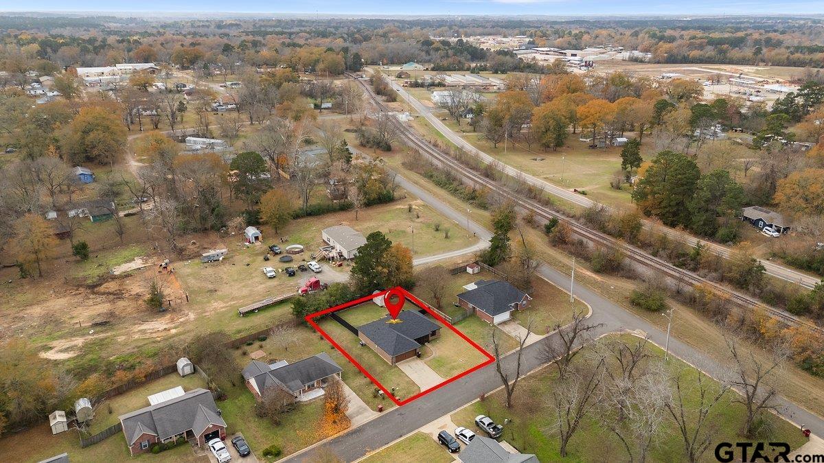 202 Spring Valley Queen City, TX 75572 - Photo 34 of 35