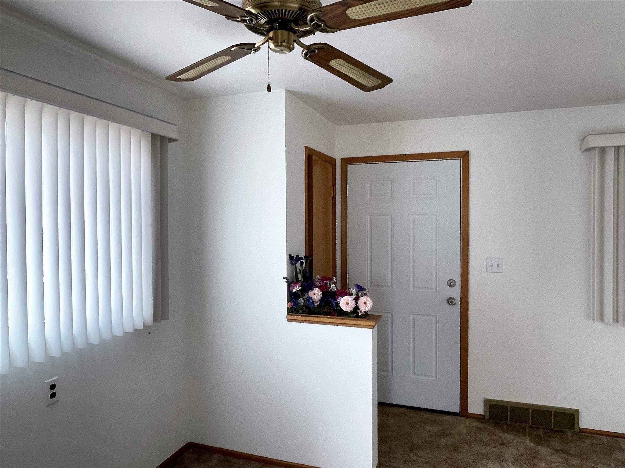 2307 East Decatur Avenue Spokane, WA 99208 - Photo 9 of 27 Gallery Image 9