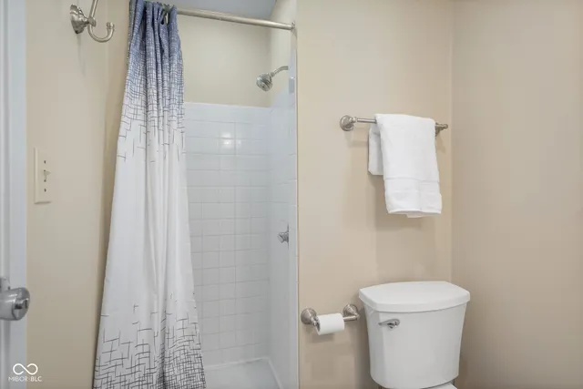 $2,250 | 3390 Carolina Street, Columbus, IN 47203