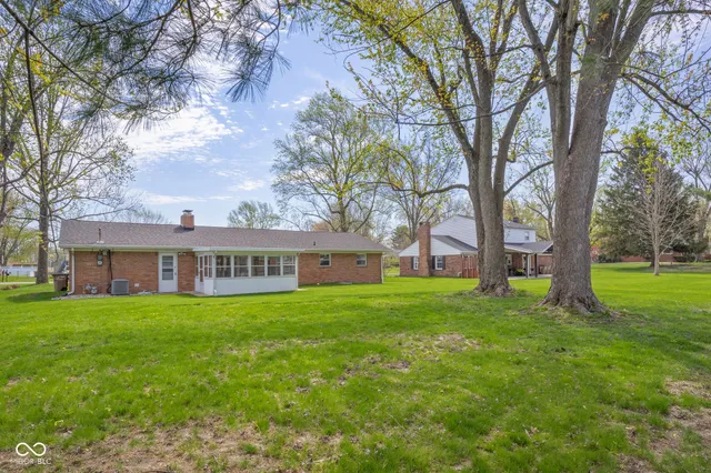 $2,250 | 3390 Carolina Street, Columbus, IN 47203