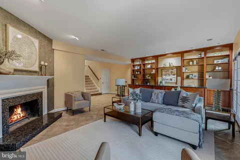 $1,100,000 | 2344 South Queen Street, Arlington, VA 22202