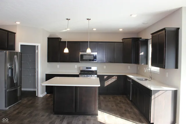 $2,800 | 6923 Bryant Place, Plainfield, IN 46168