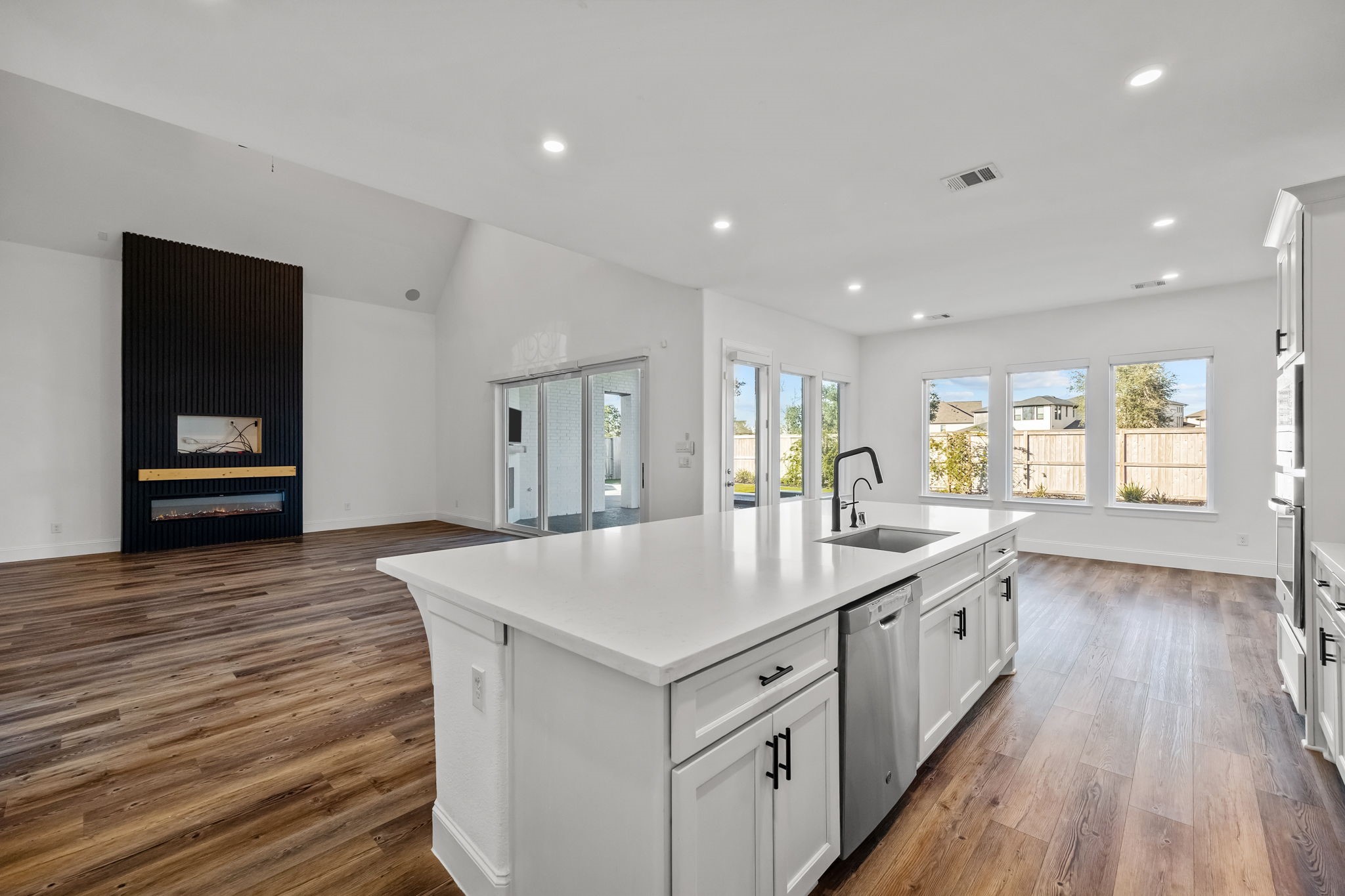 4611 Bernard Drive Manvel, TX 77583 - Photo 12 of 50