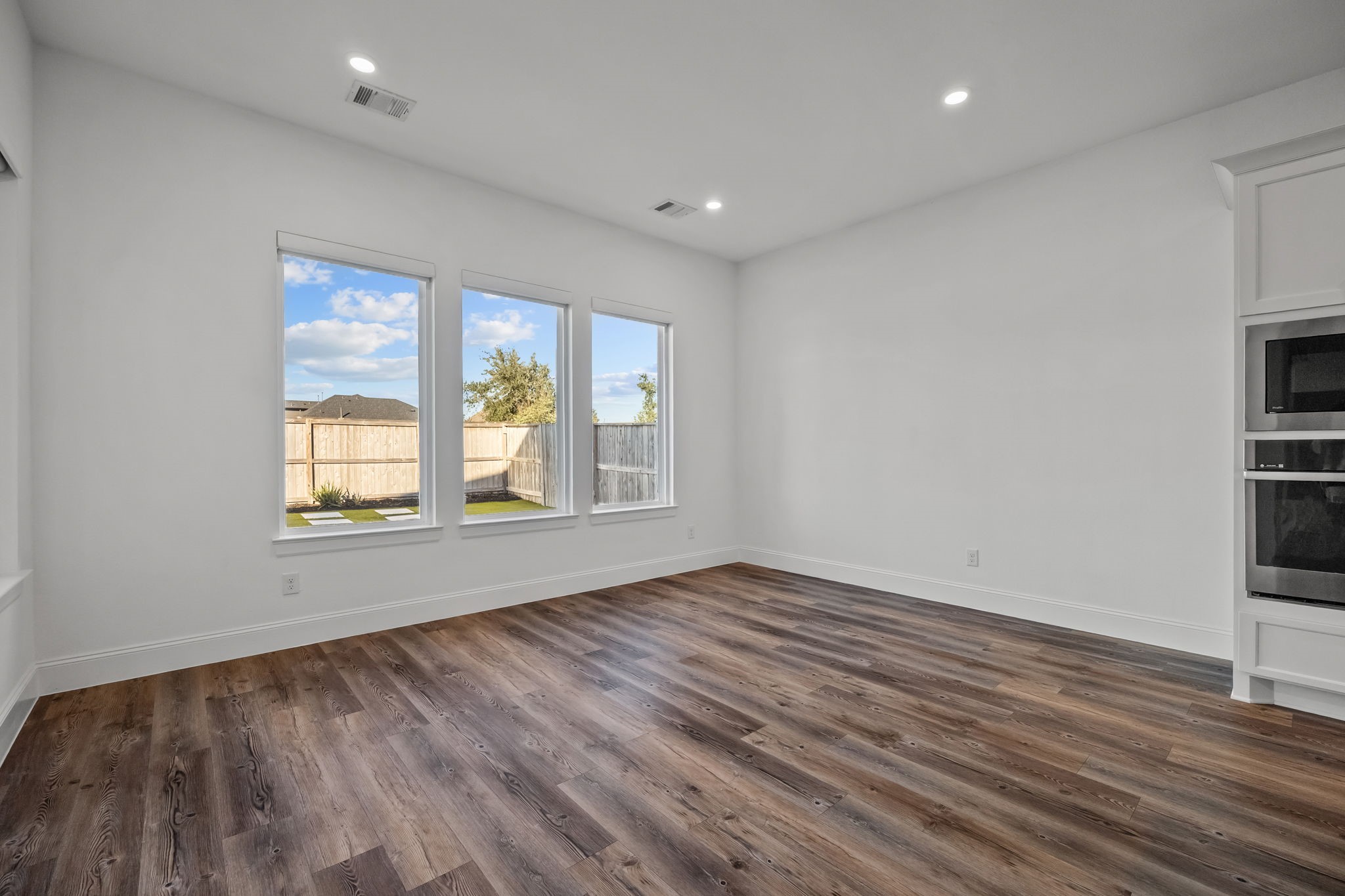 4611 Bernard Drive Manvel, TX 77583 - Photo 13 of 50