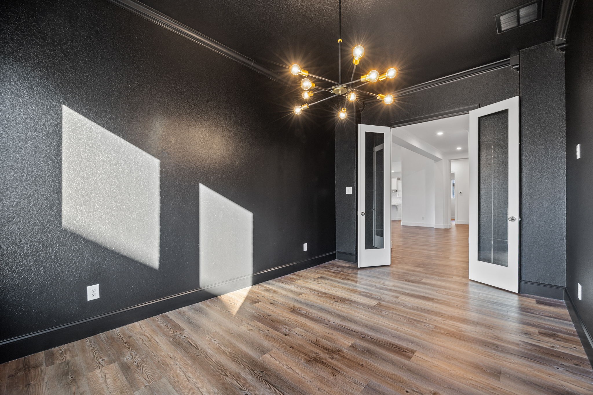 4611 Bernard Drive Manvel, TX 77583 - Photo 16 of 50 Office/Flex Room