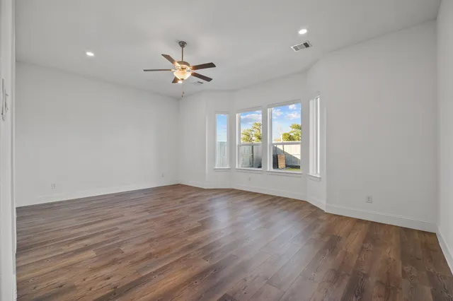 $629,999 | 4611 Bernard Drive, Manvel, TX 77583