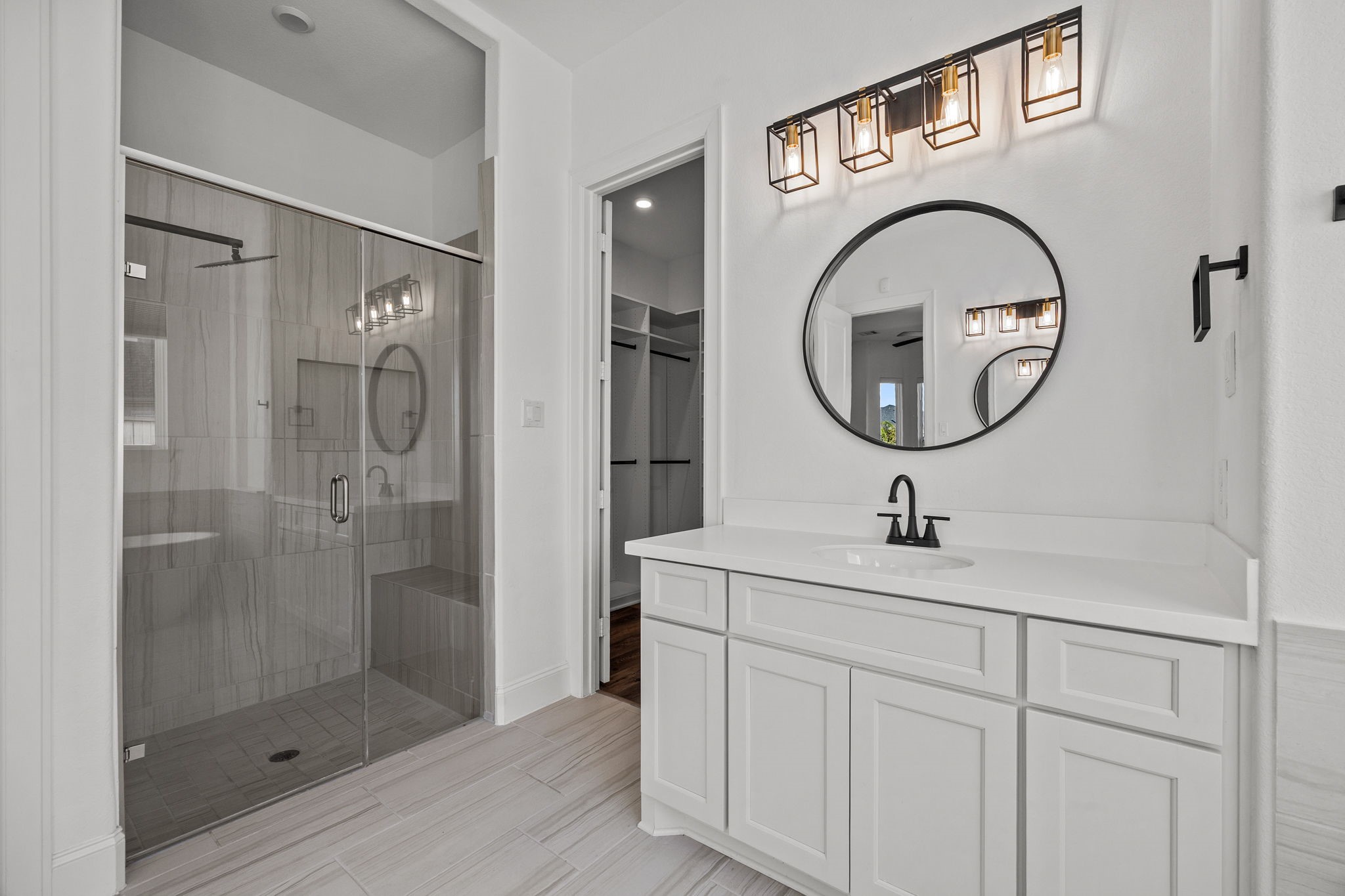 4611 Bernard Drive Manvel, TX 77583 - Photo 20 of 50 Primary Bathroom