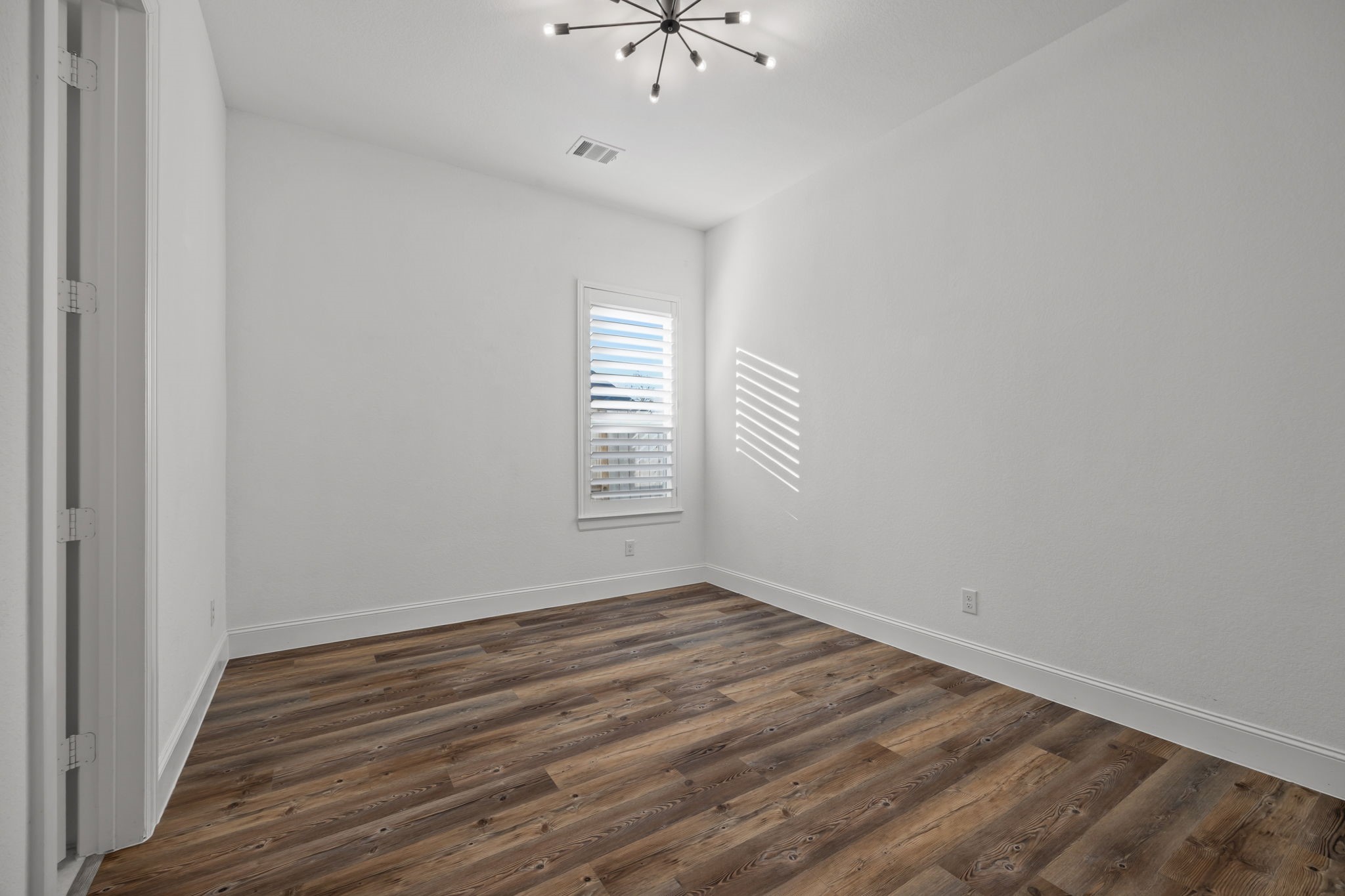 4611 Bernard Drive Manvel, TX 77583 - Photo 24 of 50 Bedroom 2