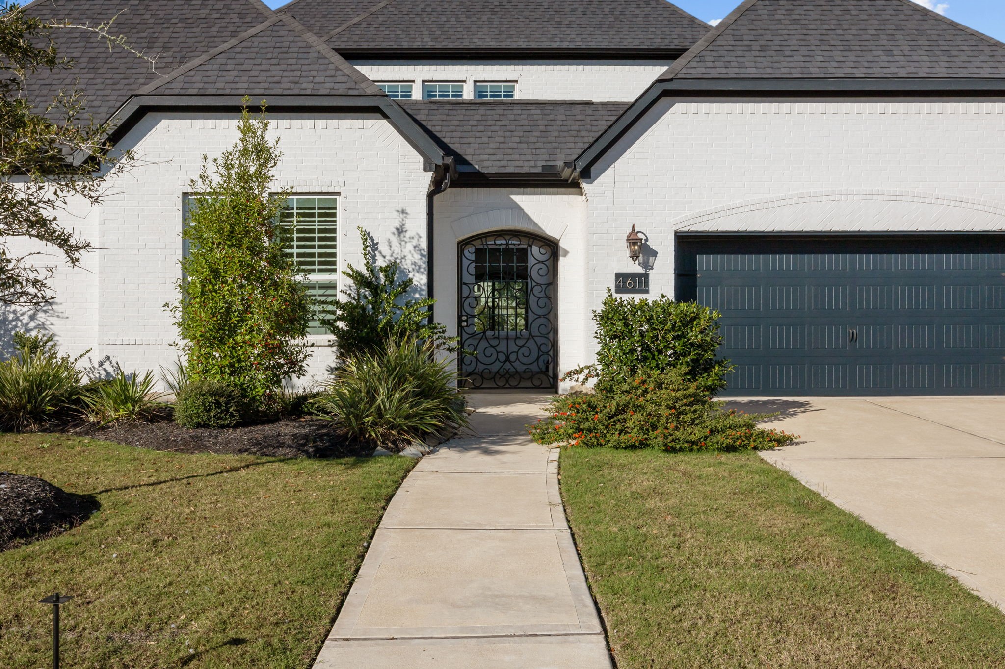 4611 Bernard Drive Manvel, TX 77583 - Photo 3 of 50