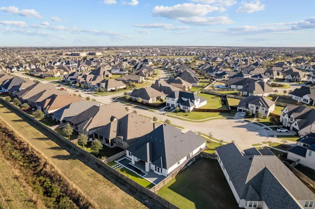 $629,999 | 4611 Bernard Drive, Manvel, TX 77583