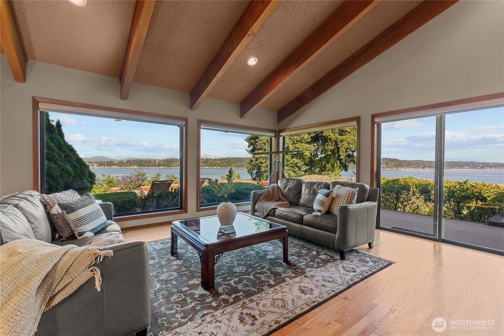 4666 Woods Road East Port Orchard, WA 98366 - Photo 2 of 39 Gallery Image 2