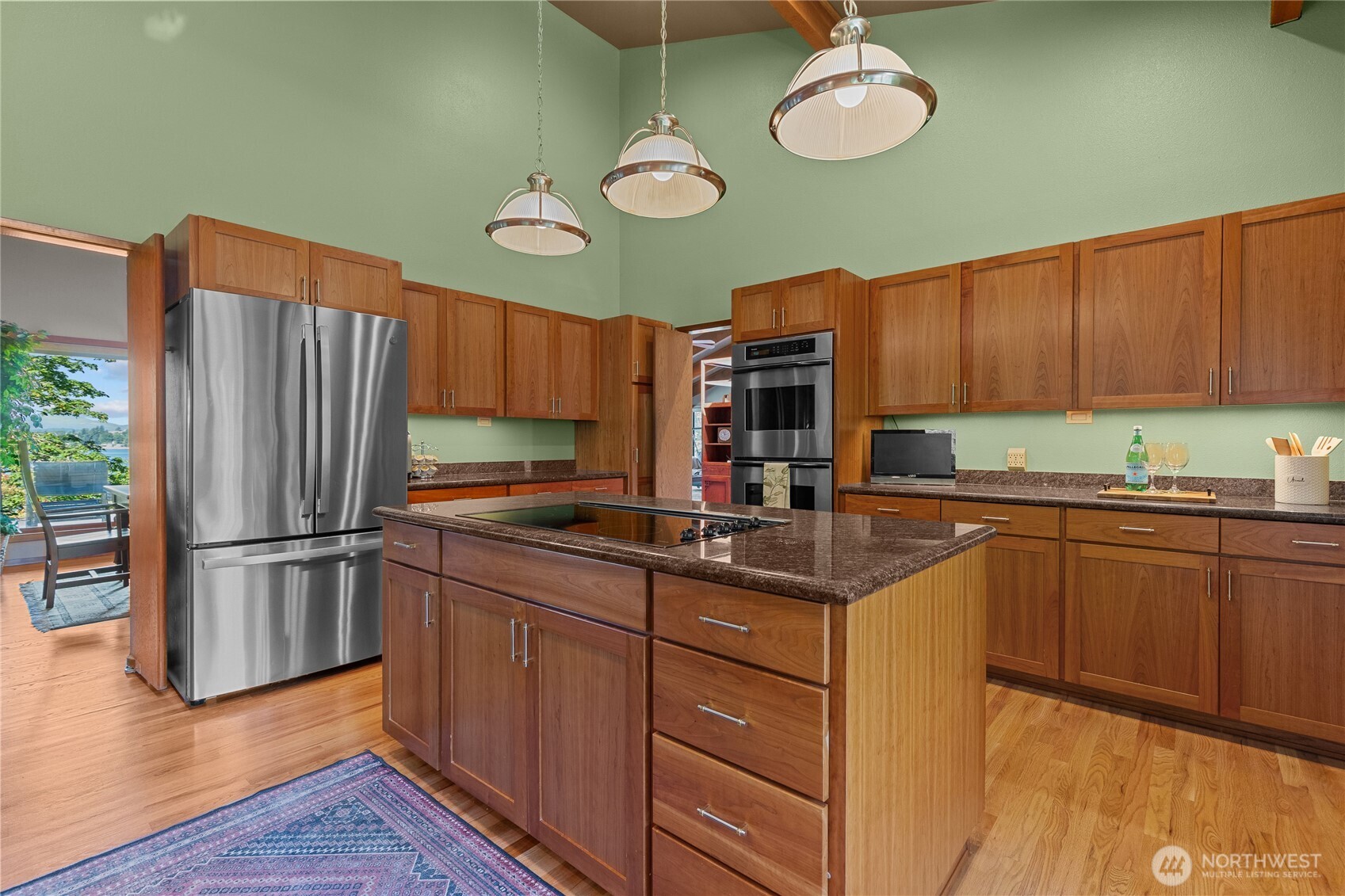 4666 Woods Road East Port Orchard, WA 98366 - Photo 9 of 39 Gallery Image 9
